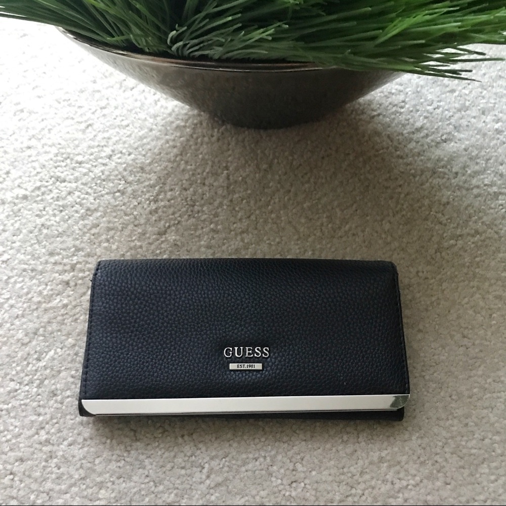 GUESS • Black Wallet with Silver Details